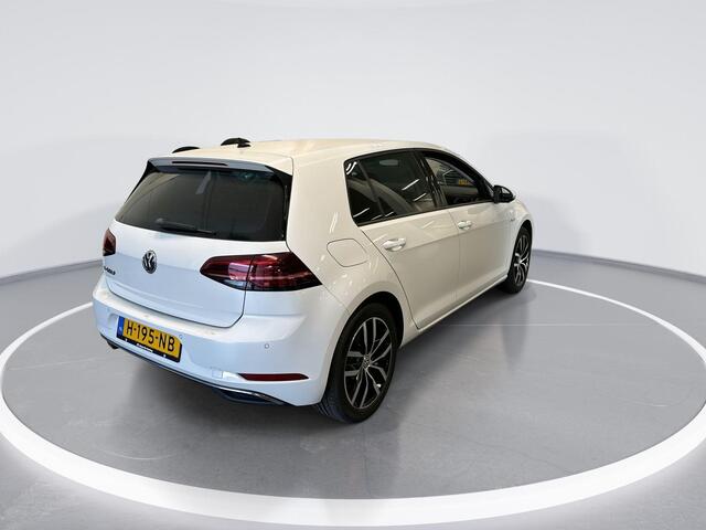 Volkswagen e-Golf 136pk E-DITION · Keyless · Camera · Apple/Android Car Play · Navi · P-Sensoren · Virtual Cockpit · LED Plus Koplampen · 17'' Inch ·