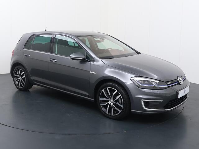 Volkswagen e-Golf e-Golf | 136 PK | SoH 91% | Automaat | Multifunctioneel stuurwiel | Cruisecontrol | Stoelverwarming |