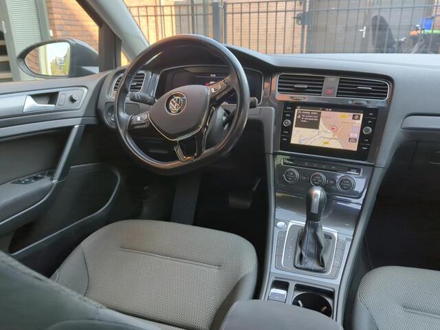 Volkswagen e-Golf E-DITION / DIGITAL DASHBOARD/ KEYLESS/ CLIMA/ LED/ NAVI