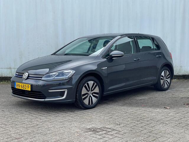 Volkswagen e-Golf e-Golf 36kWh Warmtepomp! / Navi / Carplay SOH94%