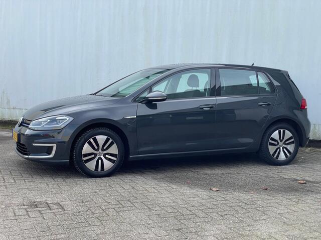 Volkswagen e-Golf e-Golf 36kWh Warmtepomp! / Navi / Carplay SOH94%