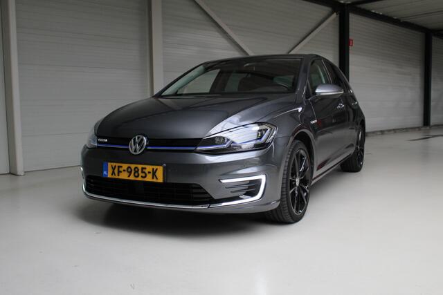 Volkswagen e-Golf E-Golf DSG | Airco | PDC+Camera | Leder | Side Assist |Stoelverw.