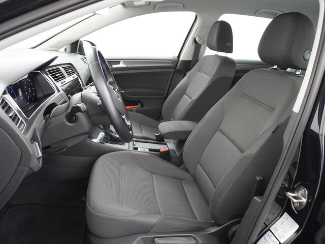 Volkswagen e-Golf E-DITION AUT. Adaptive Cruise Apple Carplay Android Navi Climatronic Pdc Led Regen-Lichtsensor 36kWh Bluetooth Car-Net App-Connect Licht-/regensensor App-Connect 1e Eigenaar, 8 jaar of 160.000 kilometer garantie op de hoogvoltaccu vanaf nieuw