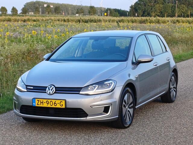 Volkswagen e-Golf e-Golf / Cruise control/ LED / Digidash