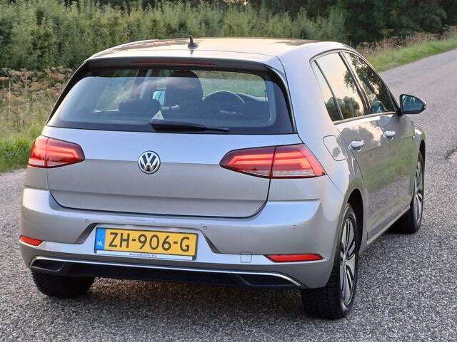 Volkswagen e-Golf e-Golf / Cruise control/ LED / Digidash