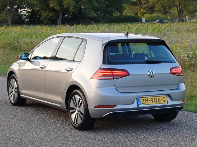 Volkswagen e-Golf e-Golf / Cruise control/ LED / Digidash