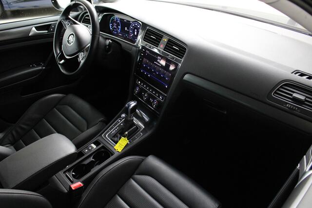 Volkswagen e-Golf E-Golf DSG | Airco | PDC+Camera | Leder | Side Assist |Stoelverw.