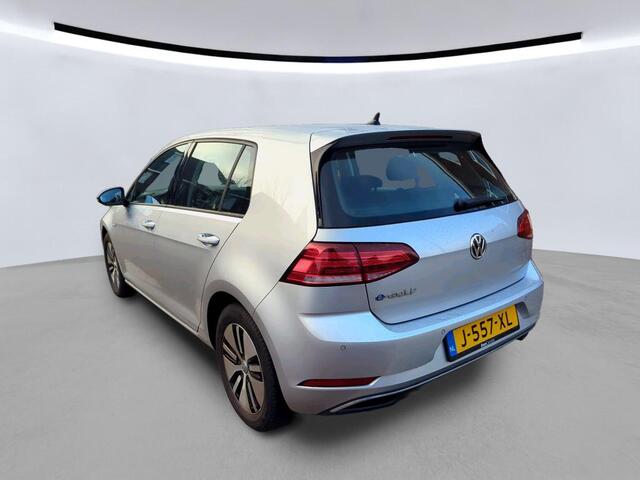 Volkswagen e-Golf E-DITION / Virtual Cockpit / LED / Navigatie / Parkeersensoren / 16"