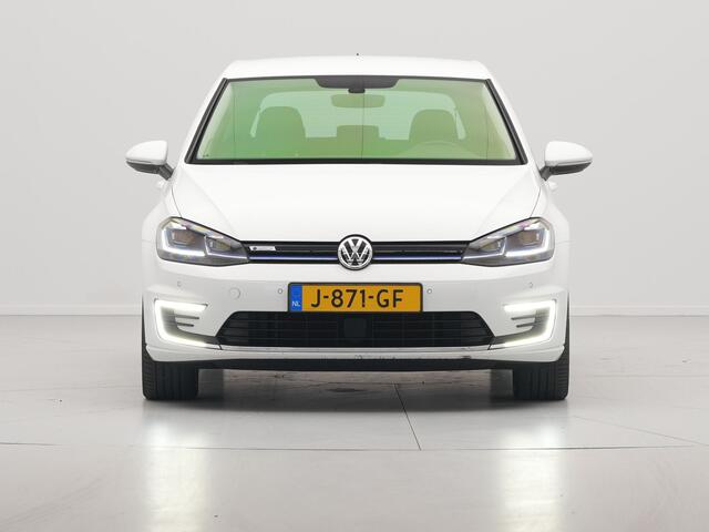Volkswagen e-Golf 136pk E-DITION Navigatie Camera Digital Cockpit Acc Carplay
