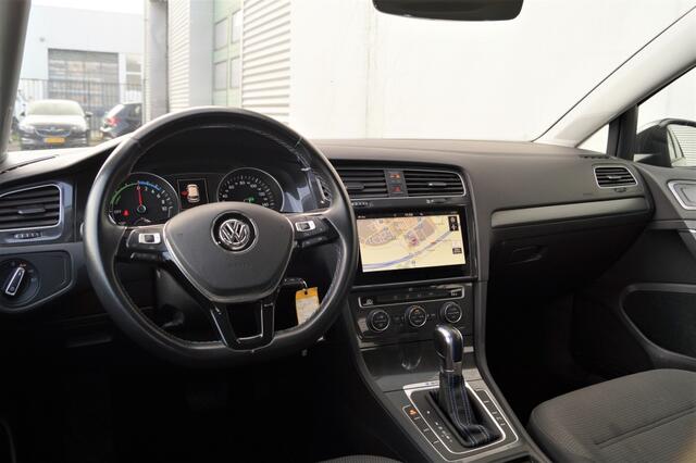 Volkswagen e-Golf 136pk Automaat -NAVI-ACC-LED-ECC-PDC-
