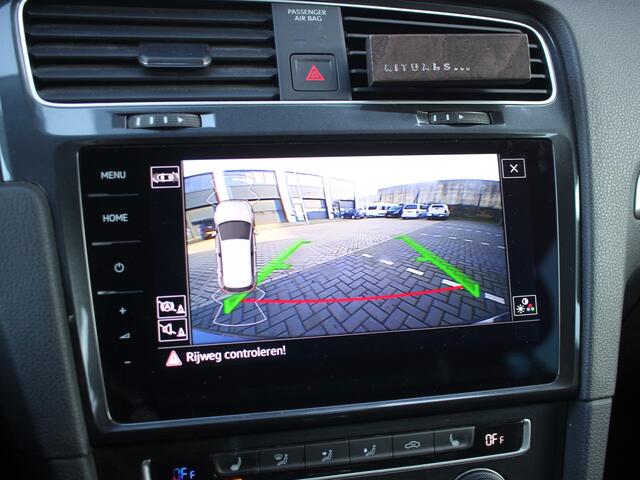 Volkswagen e-Golf e-Golf Warmtepomp, Virtual display, Carplay, ACC