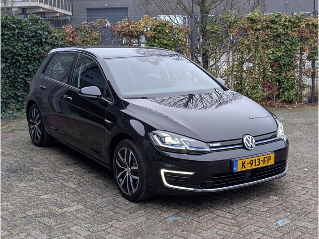 Volkswagen e-Golf e-Golf