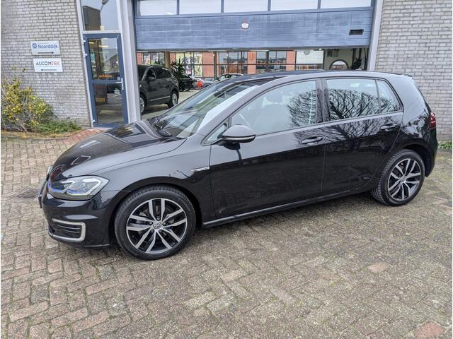Volkswagen e-Golf e-Golf