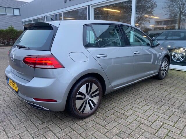 Volkswagen e-Golf 50% deal 5,975,- ACTIE Navi / Clima / ACC / Telefoon / Carplay
