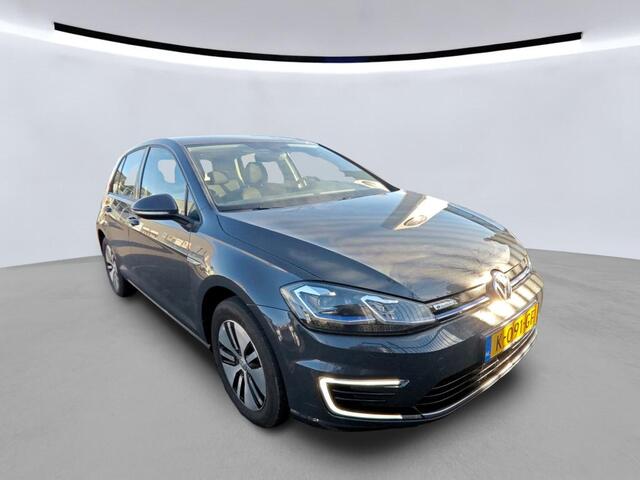 Volkswagen e-Golf E-DITION / AUTOMAAT/ NAVI/ CRUISE/ LED/ 16"LMV