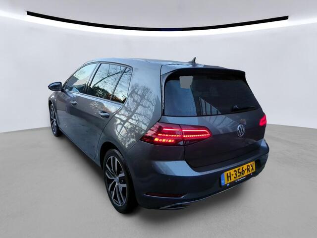 Volkswagen e-Golf E-DITION Navigatie Camera LED Acc Pdc Lm Velgen