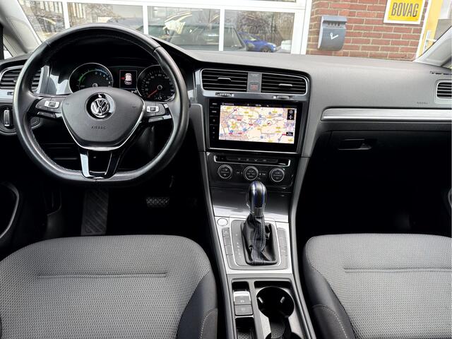 Volkswagen e-Golf e-Golf SOH 94%, 17''Lmv, Camera, App Connect