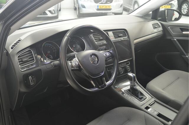 Volkswagen e-Golf e-Golf // NAVI // ADAPTIVE CRUISE // CAMERA // CLIMA // 140.000 km //