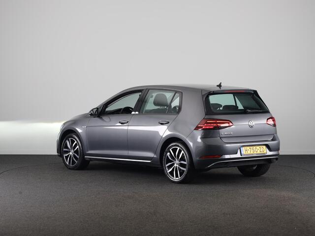 Volkswagen e-Golf E-DITION 136 pk | Navigatie | Warmtepomp | Parkeersensoren | Adaptieve cruise control | Keyless | Stoelverwarming |