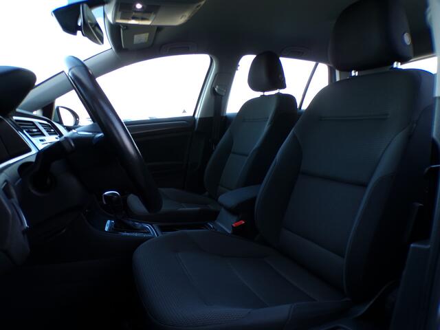 Volkswagen e-Golf E-DITION, SOH 93.5% / Full LED / Carplay + Android Auto / Virtual Cockpit / Parkeersensoren V + A