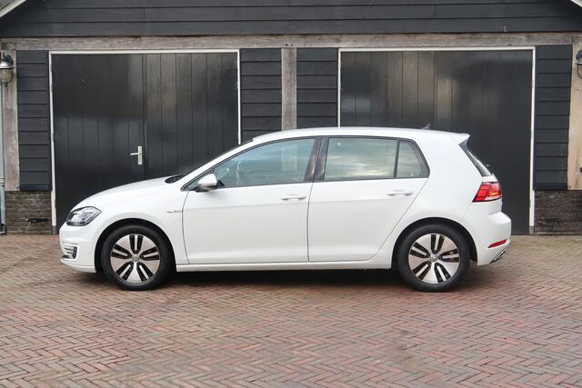 Volkswagen e-Golf e-Golf elektrisch navigatie cruise