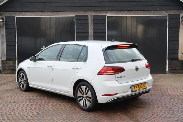 Volkswagen e-Golf e-Golf elektrisch navigatie cruise