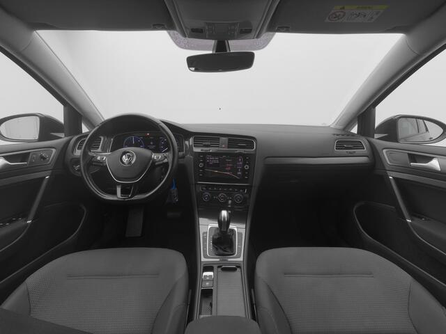 Volkswagen e-Golf E-DITION | ADAPTIVE | NAVI | WARMTEPOMP | STOELVERWARMING