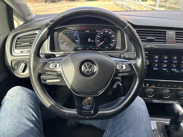 Volkswagen e-Golf E-DITION 7.5-VIRTUAL-SOH 91%