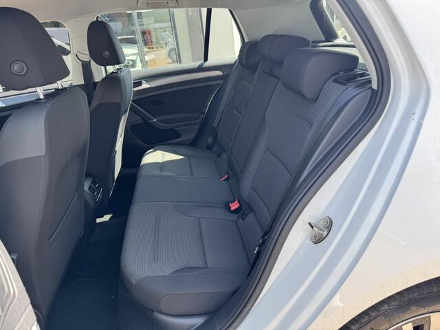 Volkswagen e-Golf e-Golf *Warmtepomp*Navigatie*ACC*88%SOH*