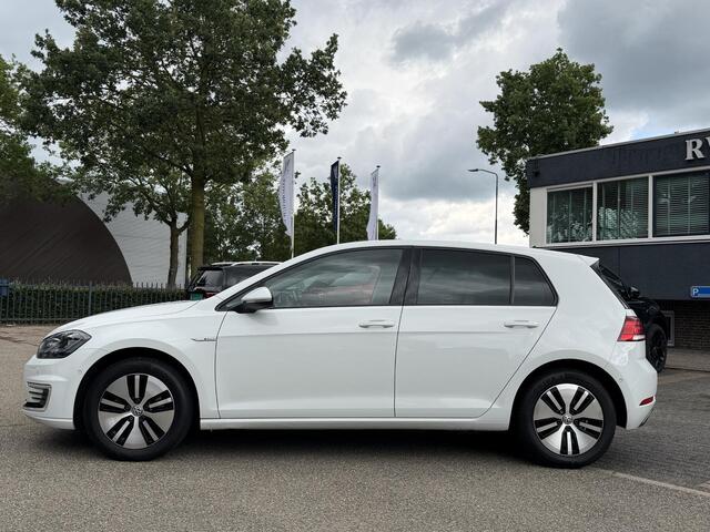 Volkswagen e-Golf E-DITION SOH 100% | DIGIT. DASHB. | STOEL, VOORRUIT VERW. | ONDERHOUD HIST. | CAMERA