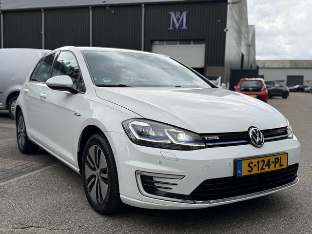 Volkswagen e-Golf E-DITION SOH 100% | DIGIT. DASHB. | STOEL, VOORRUIT VERW. | ONDERHOUD HIST. | CAMERA