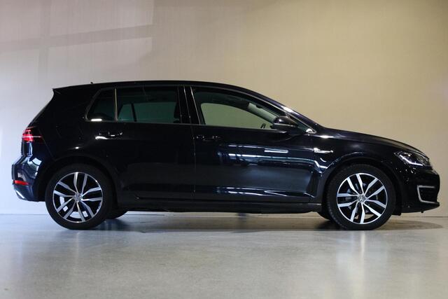 Volkswagen e-Golf |Camera |Digital Dashboard |ACC |Carplay |