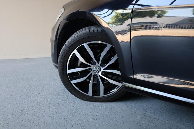 Volkswagen e-Golf |Camera |Digital Dashboard |ACC |Carplay |