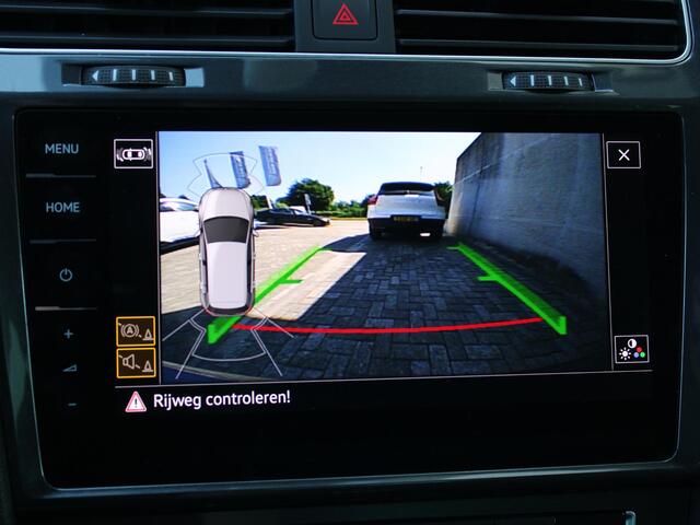 Volkswagen e-Golf e-Golf | STOELVERWARMING | APPLE CARPLAY / ANDROID AUTO | ADAPTIEVE CRUISE CONTROL |