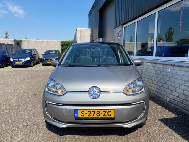 Volkswagen e-Up E-UP! 82PK 5D / Panoramadak / Stoelverw. / 2.000,- subsidie