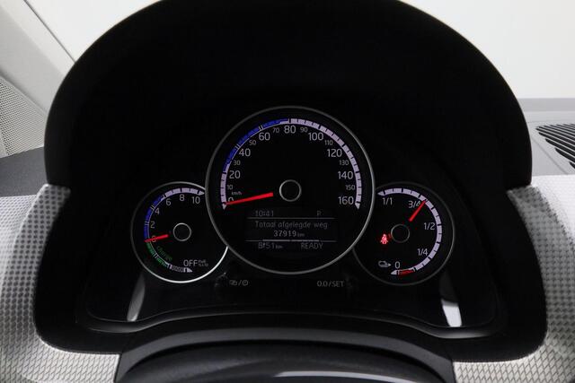 Volkswagen e-Up e-Up! 82 pk | Stoelverwarming | Climatronic | Navigatie via App | Verwarmbare voorruit