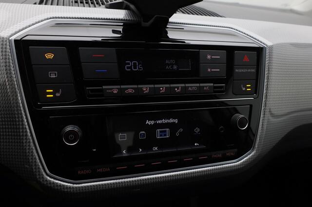 Volkswagen e-Up e-Up! 82 pk | Stoelverwarming | Climatronic | Navigatie via App | Verwarmbare voorruit