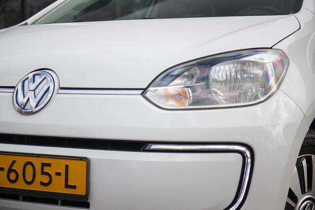 Volkswagen e-Up e-Up! 82pk 5D | PDC | 15" | Stoelverw. | Cruise | Voorruitverw.