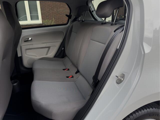 Volkswagen e-Up e-Up! - BTW-auto, Airco, Stoelverw. Cruise, Isofix, Navi!