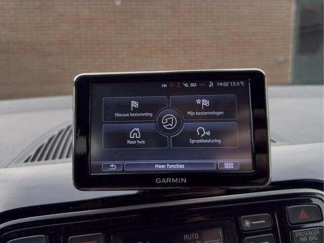 Volkswagen e-Up e-Up! - BTW-auto, Airco, Stoelverw. Cruise, Isofix, Navi!