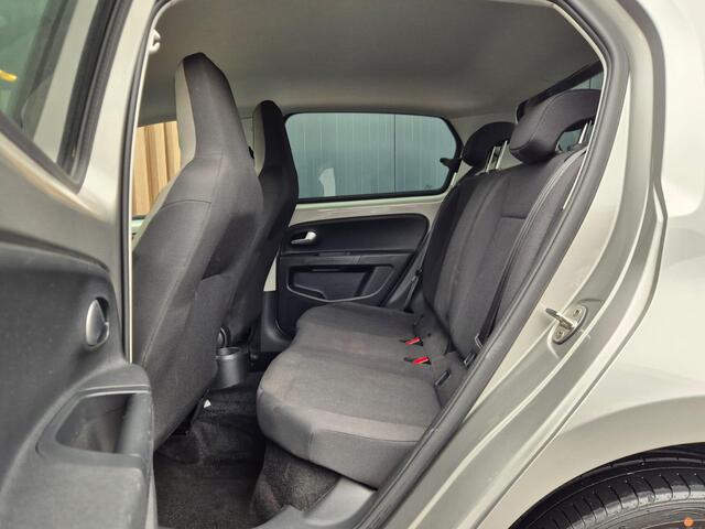 Volkswagen e-Up e-Up! Style | BTW | Camera | Clima | Stoelverwarming | Cruise | Bluetooth