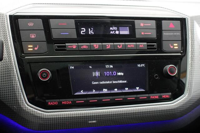 Volkswagen e-Up 32 kWh - Panorama, Camera, Cruise, Stoelverw. NAP