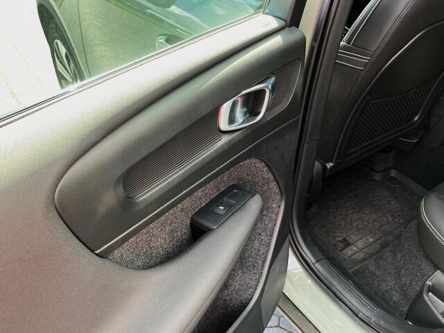 Volvo C40 Recharge Twin Ultimate 78 kWh 25365KM! VOL! 1e eig.!