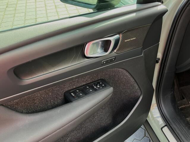 Volvo C40 Recharge Twin Ultimate 78 kWh 25365KM! VOL! 1e eig.!