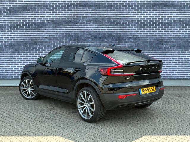Volvo C40 Recharge Twin Intro Edition 78 kWh | Trekhaak | Nubuck | Panoramadak | Adaptieve Cruise Control | Power Seats |