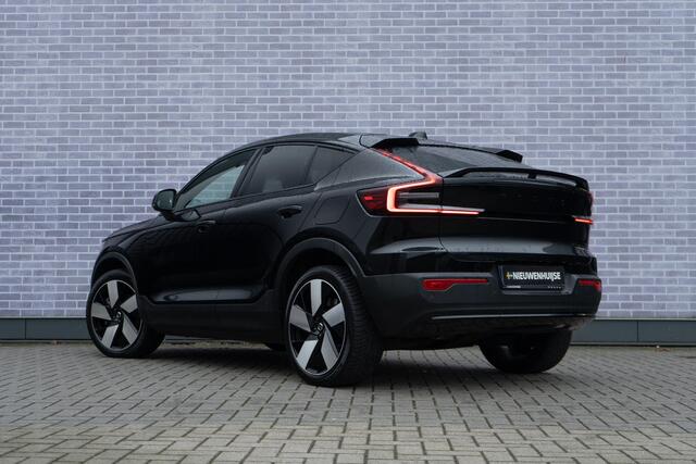 Volvo C40 Single Motor Extended Range 82 kWh Plus | Long Range | Google | Adaptieve Cruise | Pano Dak | Warmtepomp | Stoel-/Stuurverwarming | Zitverlenging | Elek. Achterklep | Keyless | Getint Glas | 20" LM