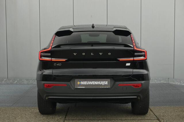 Volvo C40 Single Motor Plus 69 kWh | 20" velgen | Warmtepomp | Stoel- en stuurwielverwarming | Getint glas | Adaptive cruise control | Panoramadak | Google Maps navigatie |