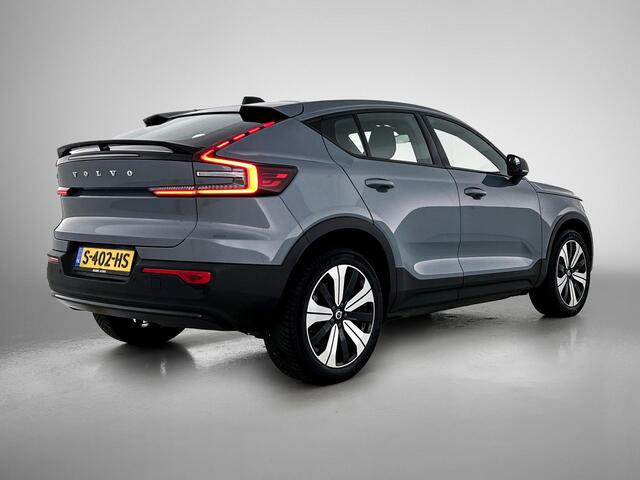 Volvo C40 Recharge Plus 69 kWh SOH 95% / Panoramadak / Trekhaak / Camera / Stoel-Stuurverwarming / Navigatie / Radio-multimedia / Apk 01-2027