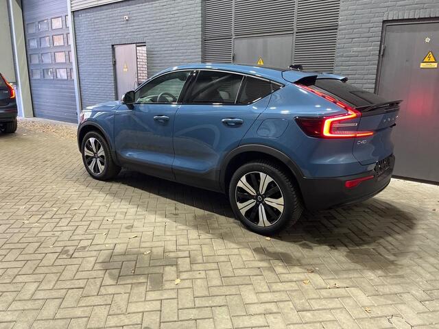 Volvo C40 Recharge Ultimate 69 kWh | Panoramadak | Trekhaak | 360 Camera | Harman/Kardon | Stoel+Stuurverwarming