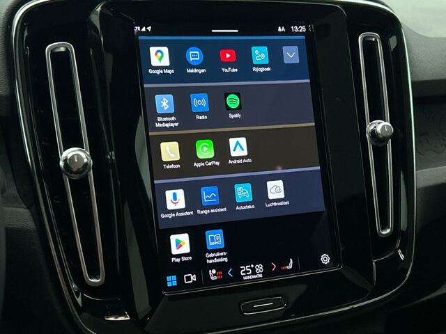 Volvo C40 Plus | Panorama dak | All season | Warmtepomp | Pilot Assist |